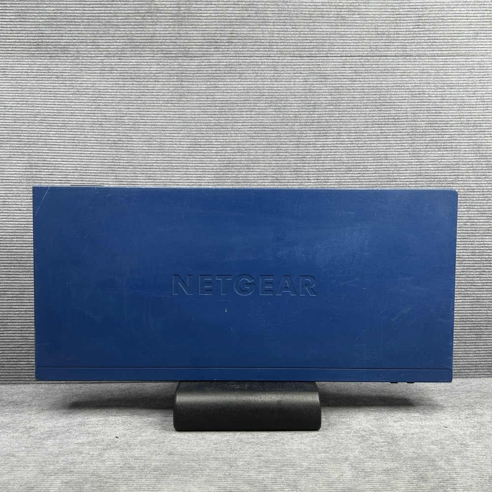 Netgear ProSAFE 24-Port Gigabit PoE+ Smart Managed Switch GS724TPv2 Blue
